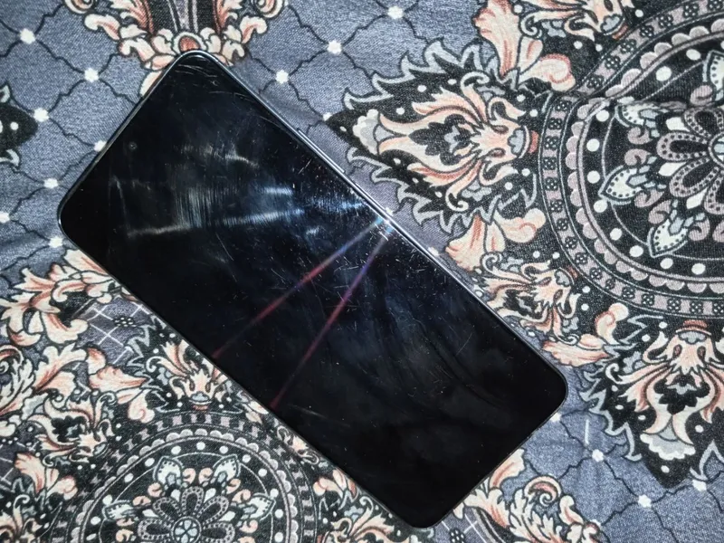 telefon xonar x8A narhi 1mln kami bor karobka yoq. — фото 2