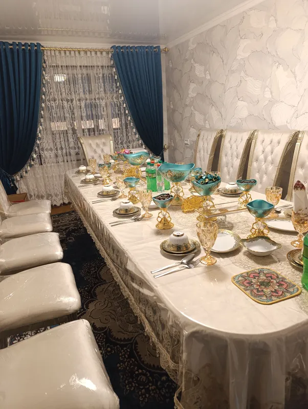 Стол и стулья, 12 шт. 5 Стол и стулья, 12 шт. 5