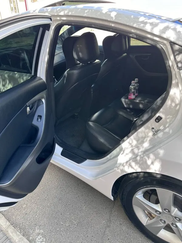 Hyundai Elantra GLS — фото 5