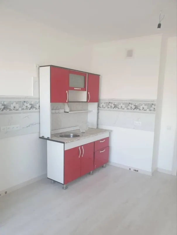 2/8/9 Куйлюк базар ТрЦ Компас Пустая без мебели — фото 2