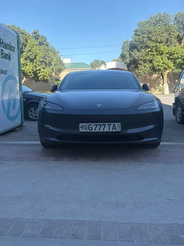 tesla mode 3 highland