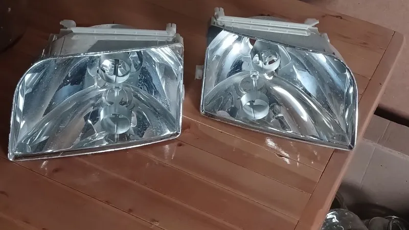 LADA 2115 / 2114 / 2113 моделларининг олд фаралари учун отрежател 3 LADA 2115 / 2114 / 2113 моделларининг олд фаралари учун отрежател 3