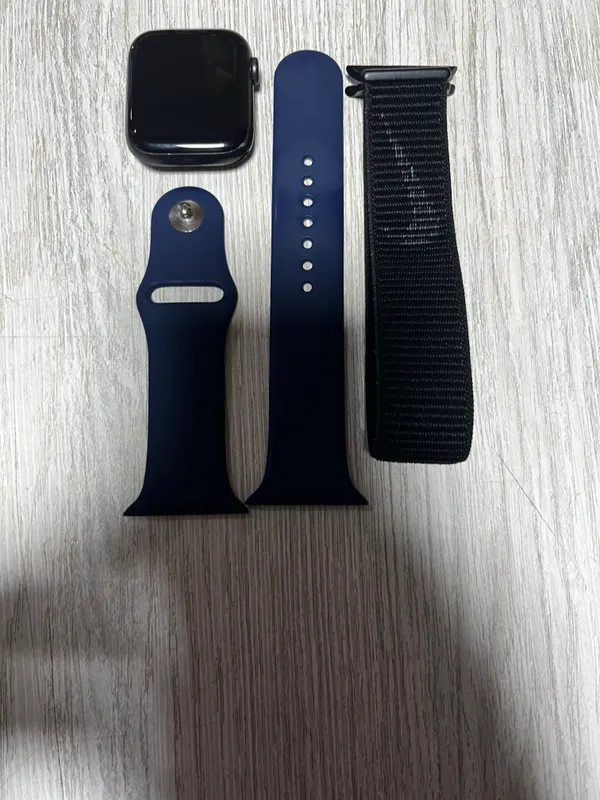 Apple Watch se 44mm 2 Apple Watch se 44mm 2