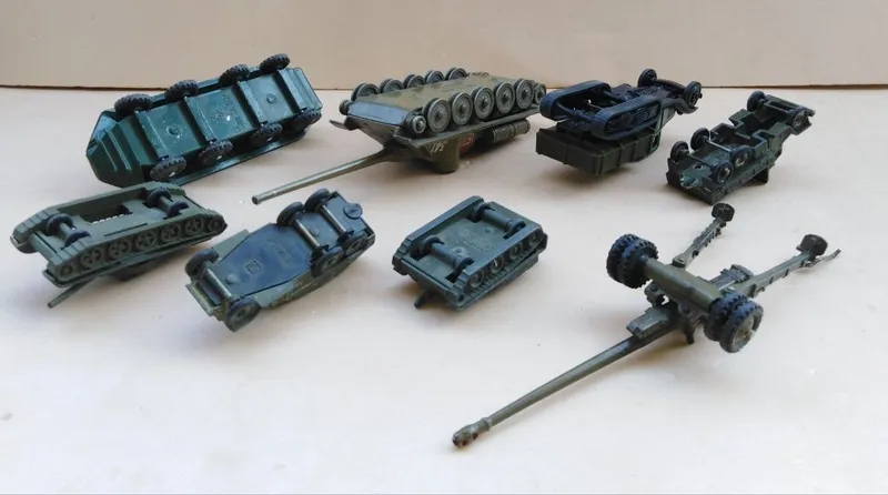 Игрушечные модели военной техники, СССР. — фото 2