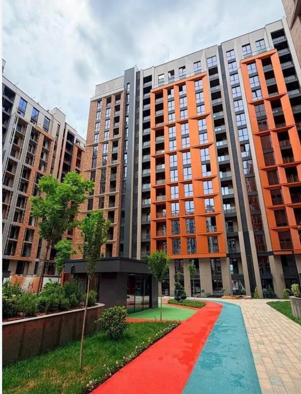 Regnum Plaza JKda 2 xonali kvartira sotiladi 2