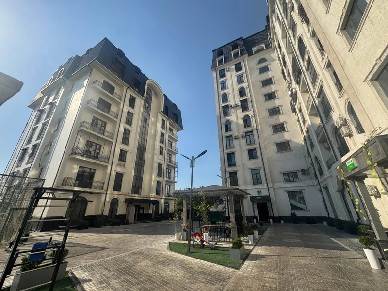 Продаётся двухъярусный дуплекс 5-комнатный 230 м² в ЖК BAROCCO (Юнусабад)