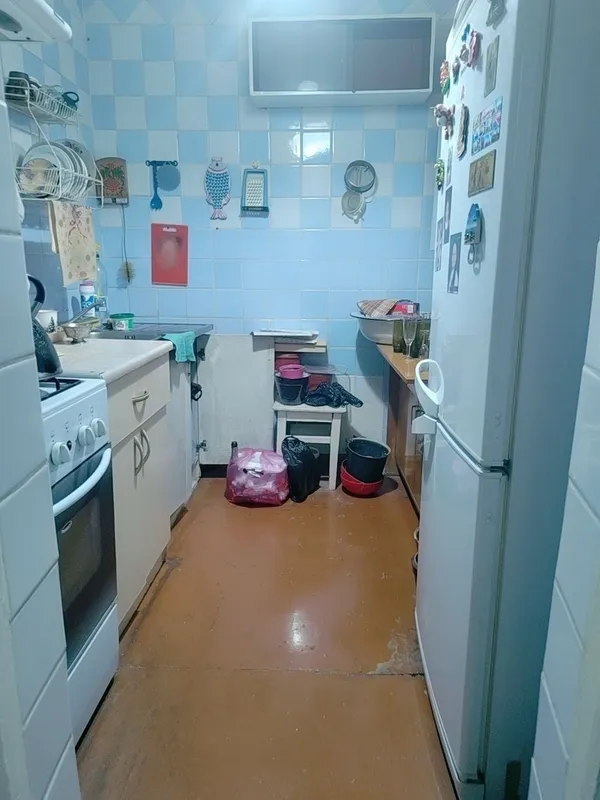 Chilonzor, 6-mavze, 2/4/4, 2×6 balkon sotiladi 2 Chilonzor, 6-mavze, 2/4/4, 2×6 balkon sotiladi 2