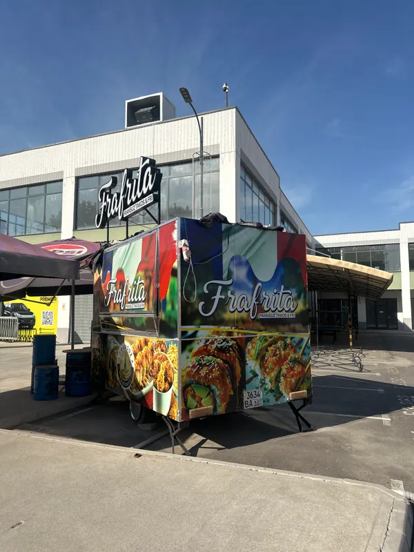 Food trailer