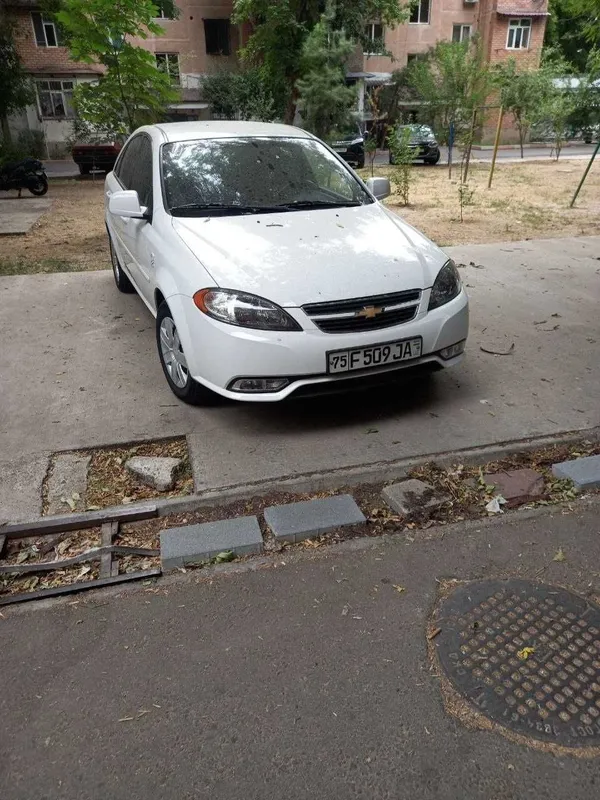 жентира сотилади. 2