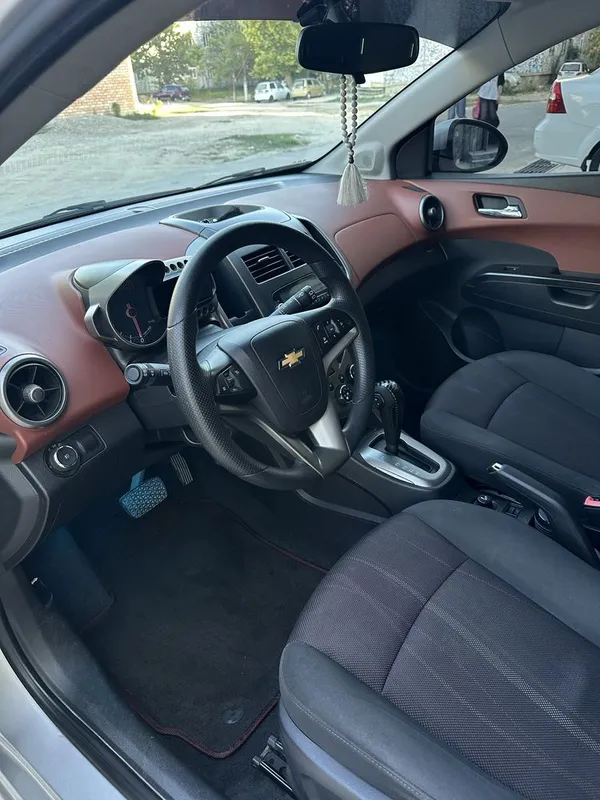 Chevrolet Sonic 2012 3 Chevrolet Sonic 2012 3
