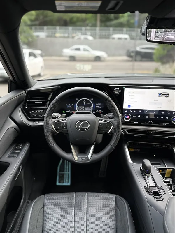 Lexus TX 500h F SPORT Direct4 AWD — фото 7