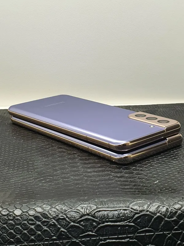 samsung s21 plus 4