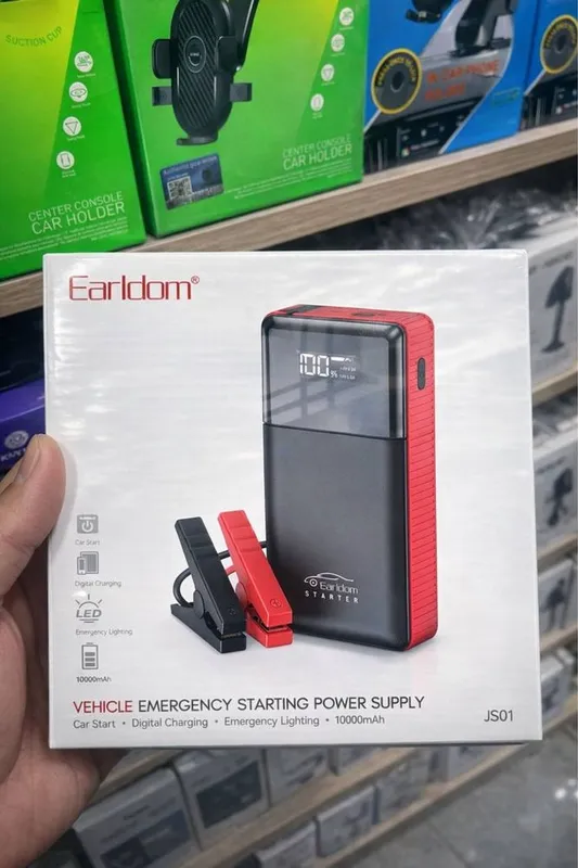 Car jump starter. Пусковой устройство. Портативный прикуриватель авто! — фото 1
