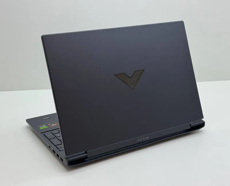 HP Victus — Ryzen 5 8645HS / RTX 3050 6GB / 8GB DD — фото 3