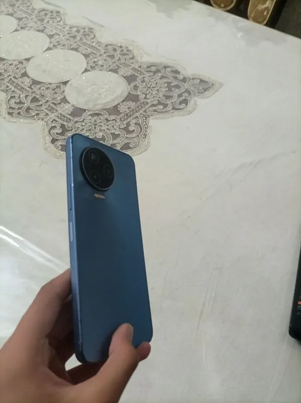 Infinix Note 12 2023(8+5/256 GB)Holati ajoyib!!