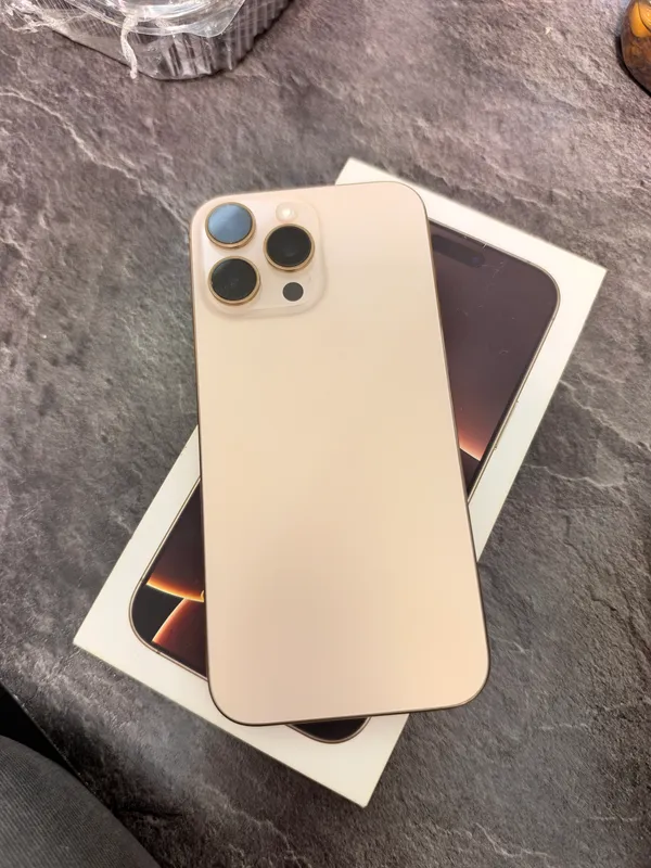 iPhone 16 Pro max 512 GB Gold 2 iPhone 16 Pro max 512 GB Gold 2