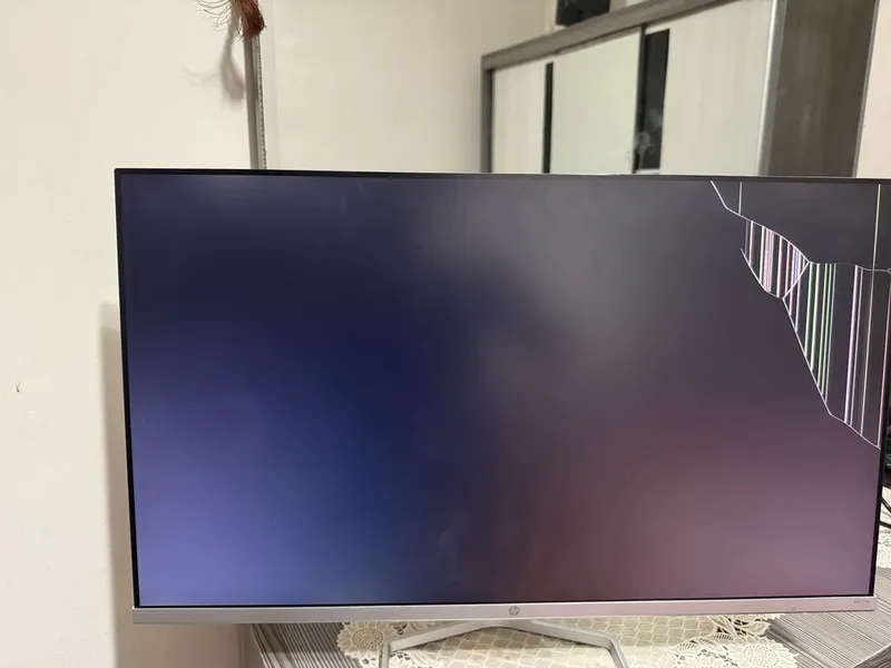 Sotiladi HP M27fw 27” monitor