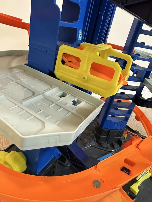 Hot Wheels Ultimate Garage с динозавром — оригинал, отличное состояние 5