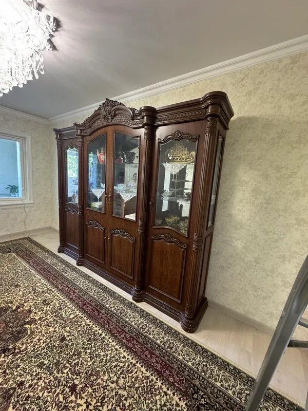 Продается стенка, есть 2 одинаковые 2