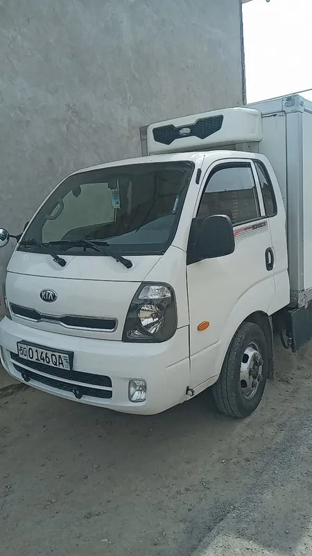 Kia bongo 1.2 xaladilnik 133 matori gaz 1 Kia bongo 1.2 xaladilnik 133 matori gaz 1