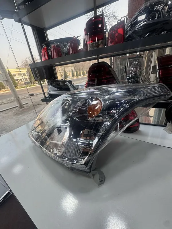 Toyoda Prado 2008 orginal fara 3