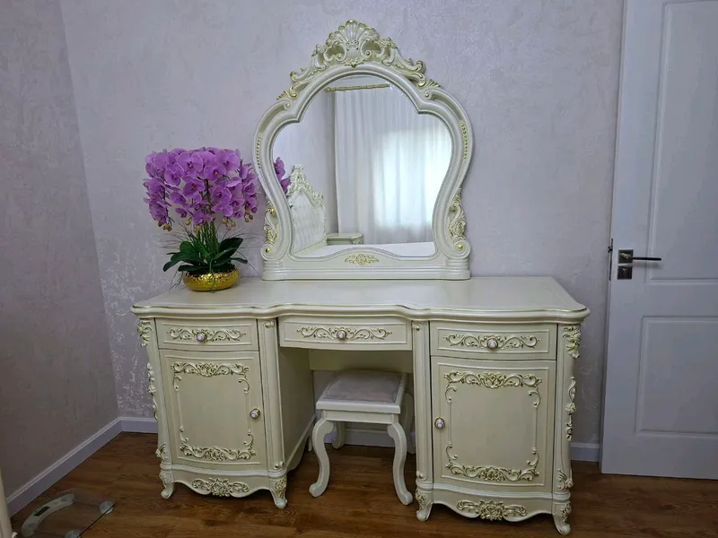 Спальный мебел