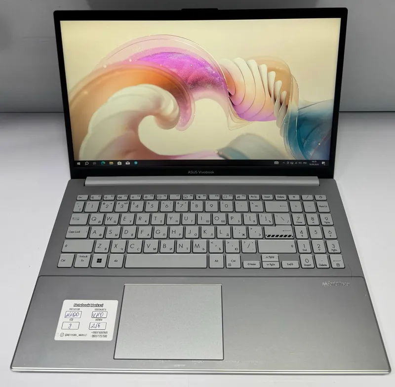 Ноутбук ASUS 1 Ноутбук ASUS 1