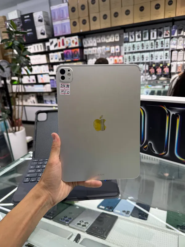 iPad Pro 11 M5 7 iPad Pro 11 M5 7