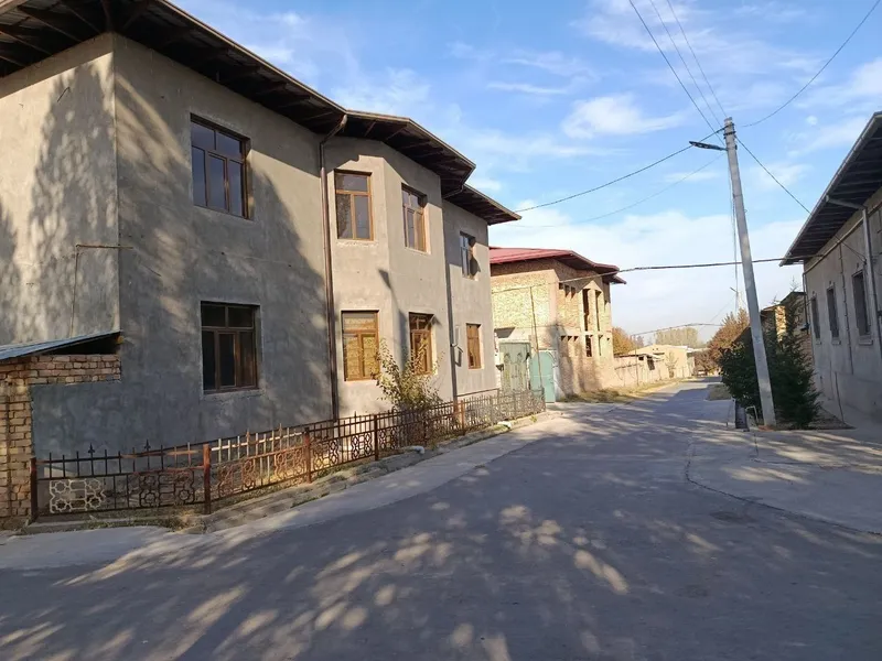 Uy holati yahshi kuchib kelib yashasa buladi. Yevro remont qilingan — фото 8