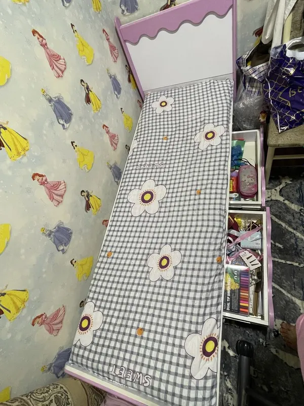 Детский кроватл
