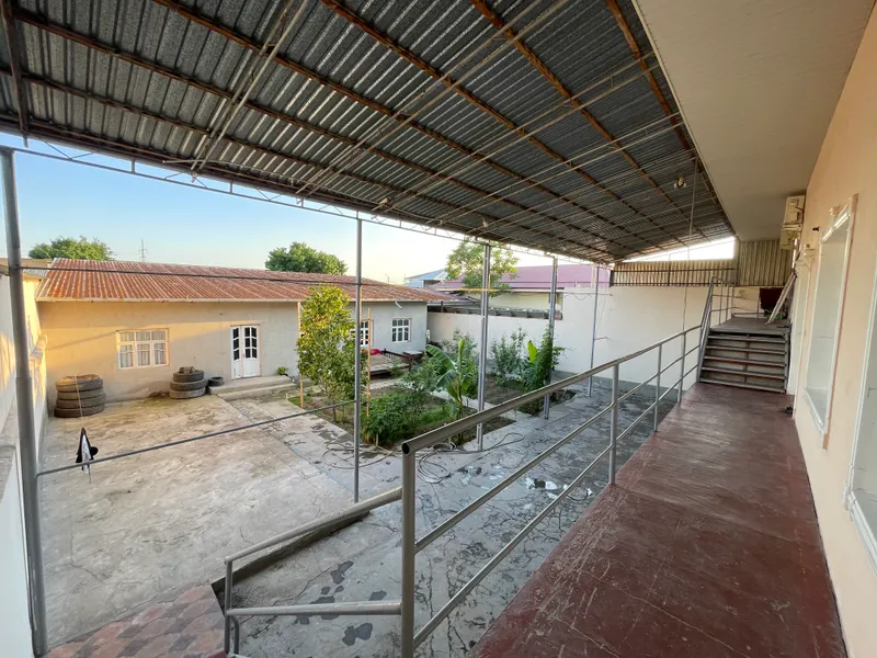 Uchastka hovli sotiladi 7 sotx