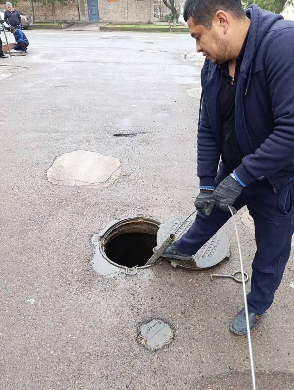 услуги прочистки канализации и гидрочистка 24/7 2