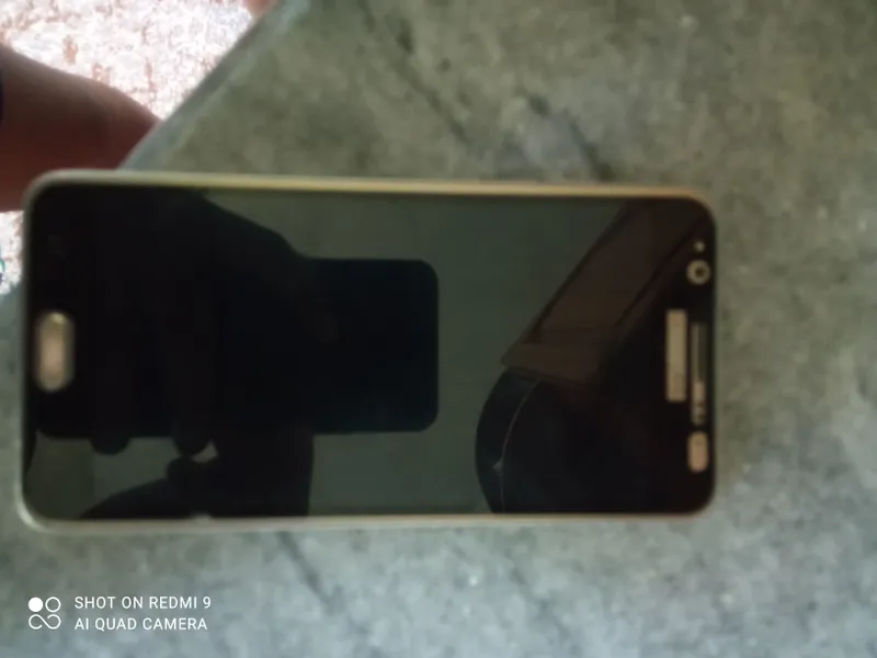 Samsung J7 2