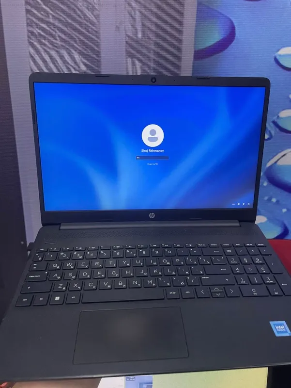 HP Laptop 15s Asus 1