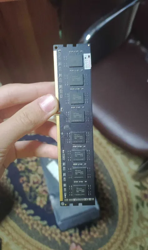 Kingston ValueRAM DDR3 8GB PC3-12800 1 Kingston ValueRAM DDR3 8GB PC3-12800 1