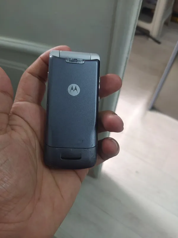 Knopkali telefon Motorola K1M Perfectum — фото 2
