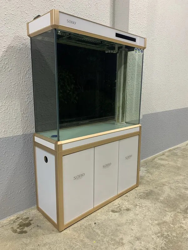 240 litirli akvarium sotiladi samp filtiri bilan 240 litirli akvarium sotiladi samp filtiri bilan