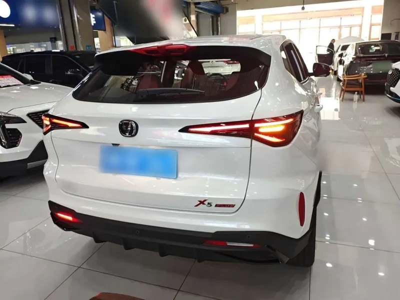 CHANGAN X5 PLUS Model, Second Generation, 1.5T Transcendence PRO — фото 2