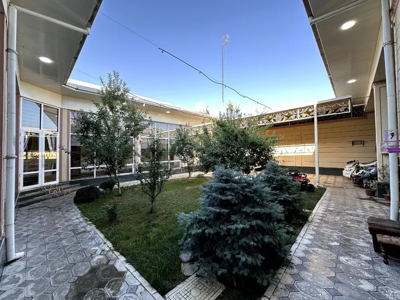 Zangota, Nazarbekda hovli sotiladi! 6 sotix, 9 xona