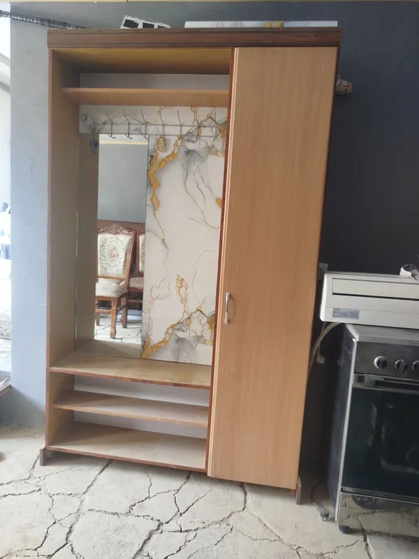 Прихожая гардероб сотилади 2