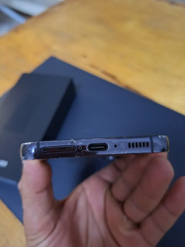 Samsung Galaxy S23 (Вьетнам) 5