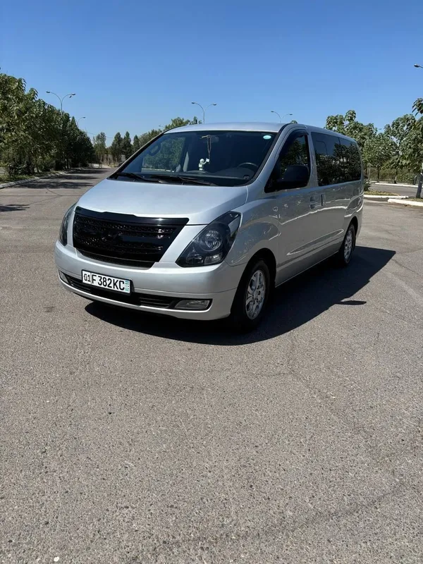 Продается Hyundai grand starex 2009 года выпуска.