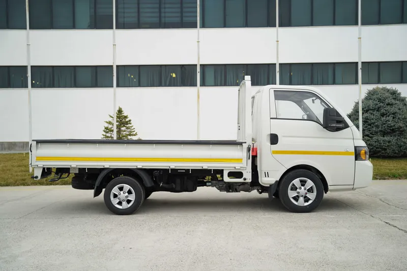 Мини-грузовик модель – JAC X200 (бортовой) UAT-W5082-X200.01 — фото 2