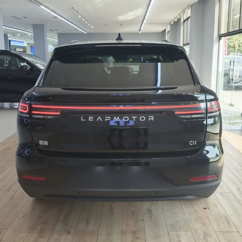 Leapmotor C11 300Km Gibrid Smart Restaylin Dopopsiya 2025 3yil kafolat — фото 2