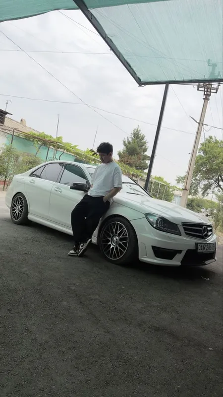 Mercedes-Benz AMG R18 Raznashirokiy diskalar sotiladi 2 Mercedes-Benz AMG R18 Raznashirokiy diskalar sotiladi 2