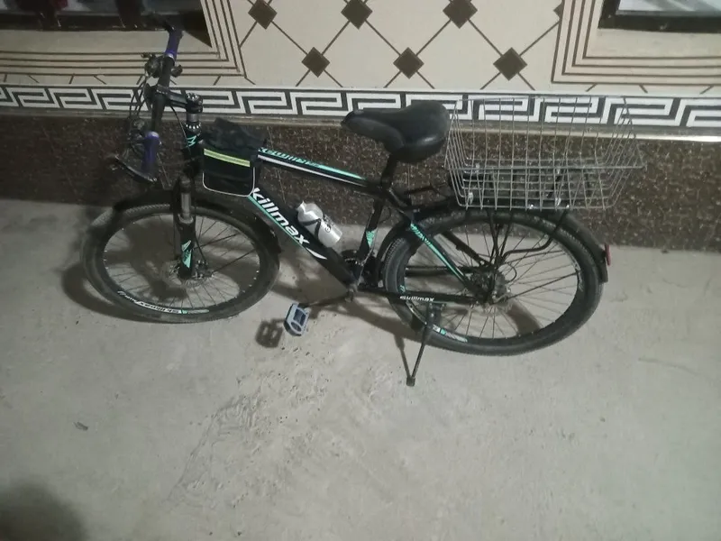 Velosiped sotiladi. Sostayaniysi yangi.