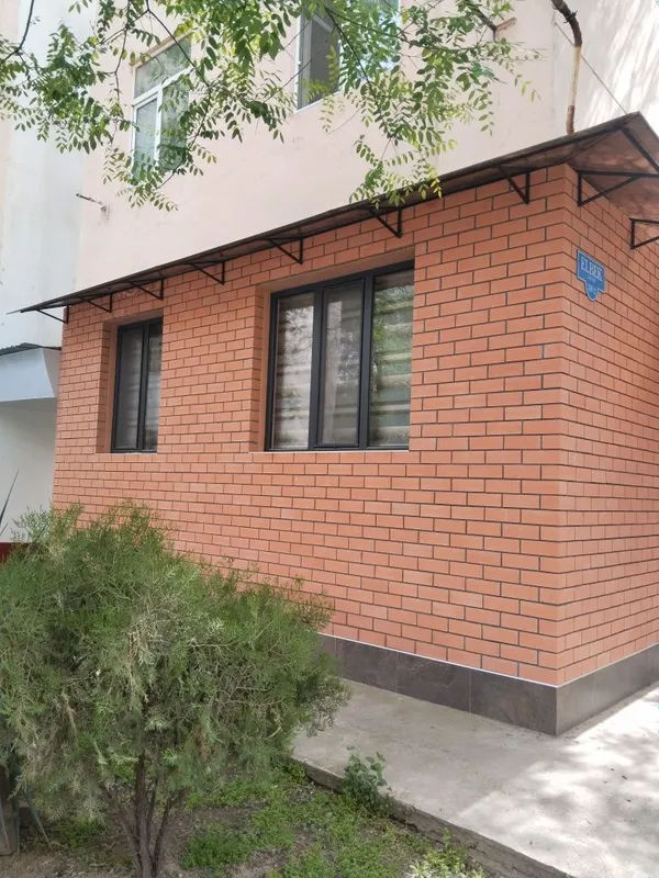 Продается квартира с евро ремонтом! Можно под офис!