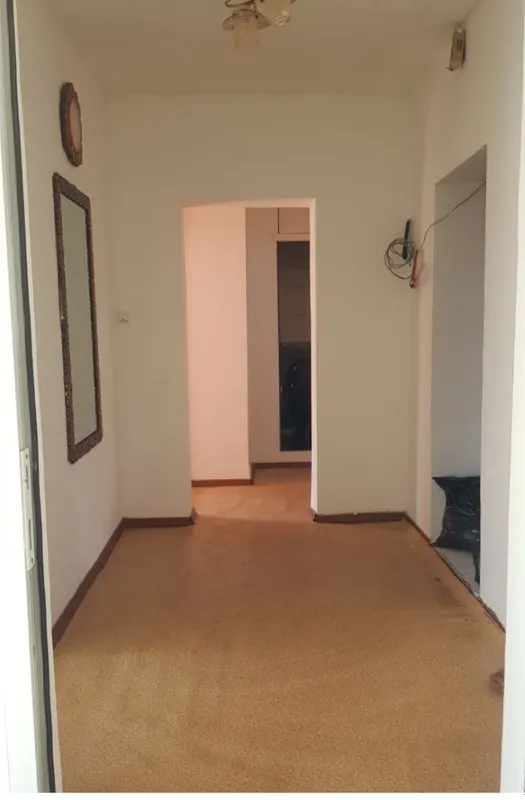 продаю 2 комнатную — фото 1