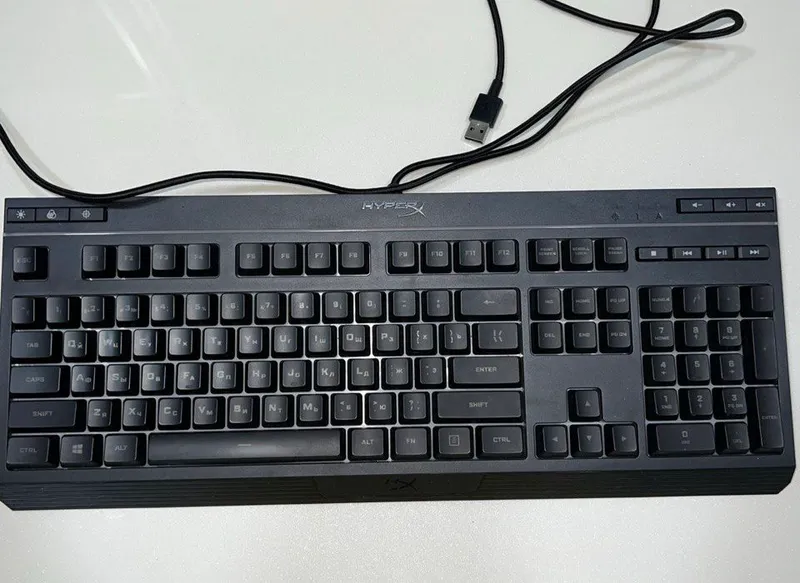 клавиатура  HyperX Alloy Core RGB