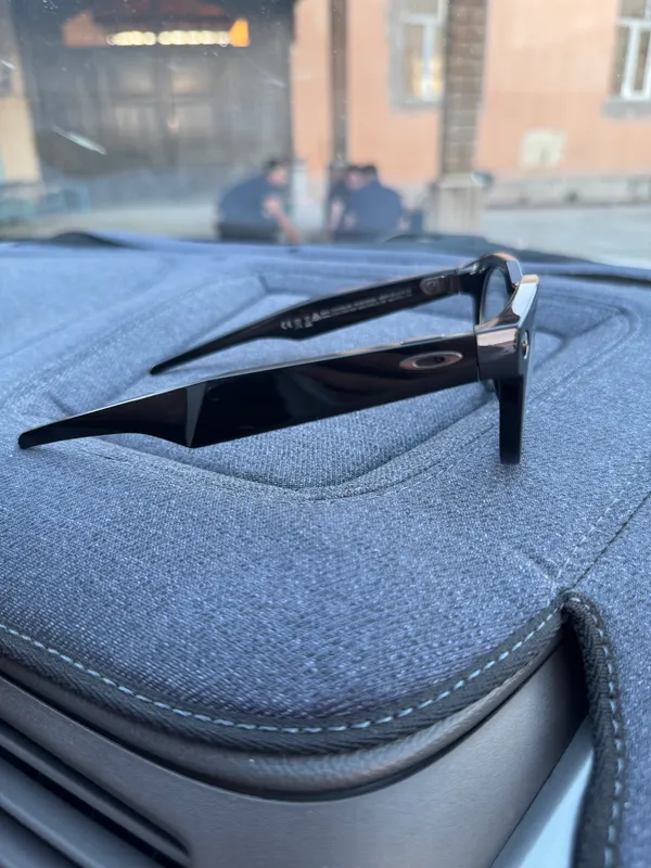 Oakley Meta — фото 1